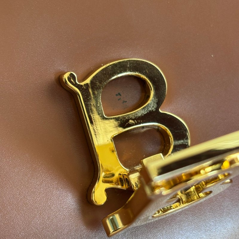 ::BURBERRY:: TB smooth leather belt bag 金色LOGO滑面皮革腰包 胸口包-28