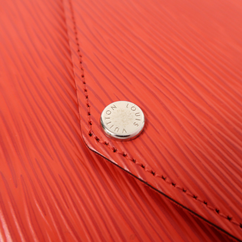 LOUIS VUITTON Epi Pochette Felice銀扣鏈帶肩背袋-13