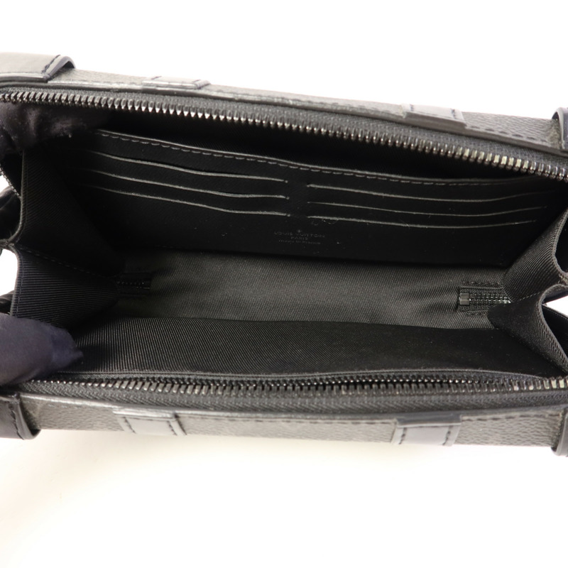 LOUIS VUITTON Monogram Eclipse Soft Trunk Wallet肩背袋-4