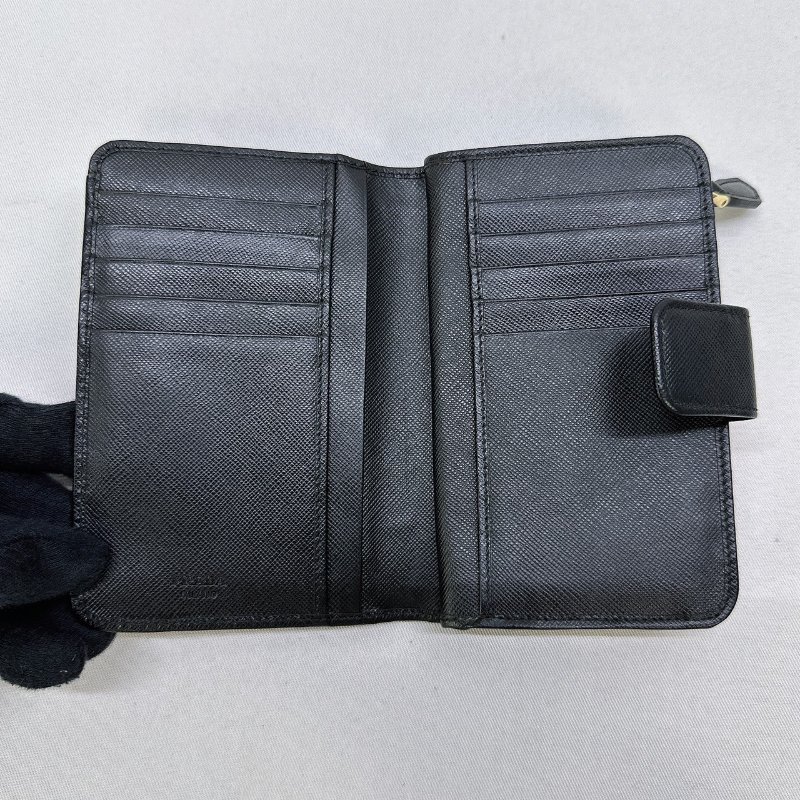 PRADA Saffiano皮革拉鍊中夾-3