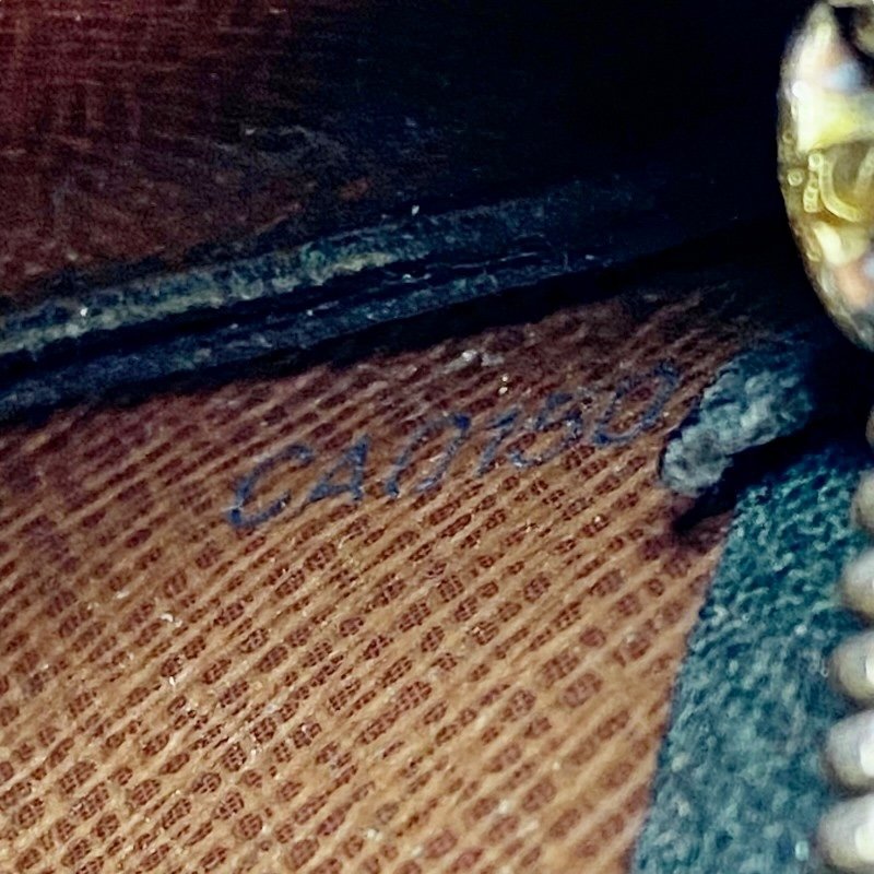 LOUIS VUITTON 老花 拉鏈鑰匙扣卡包-16