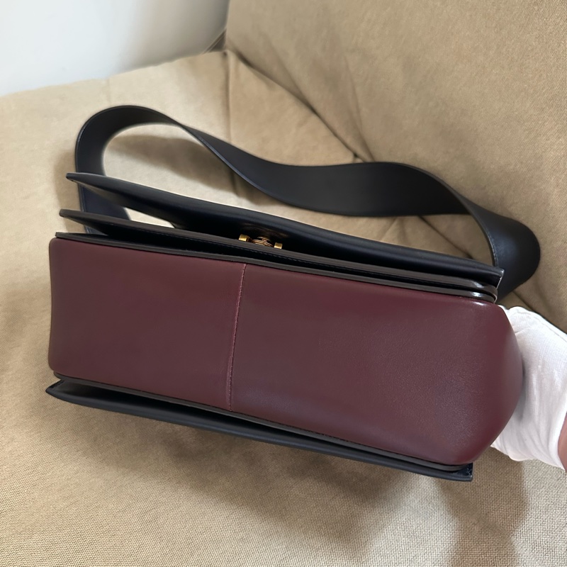 Celine frame 絕版豆腐包/酒紅拼海軍藍（深藍）/小牛皮肩背包/斜背包-7