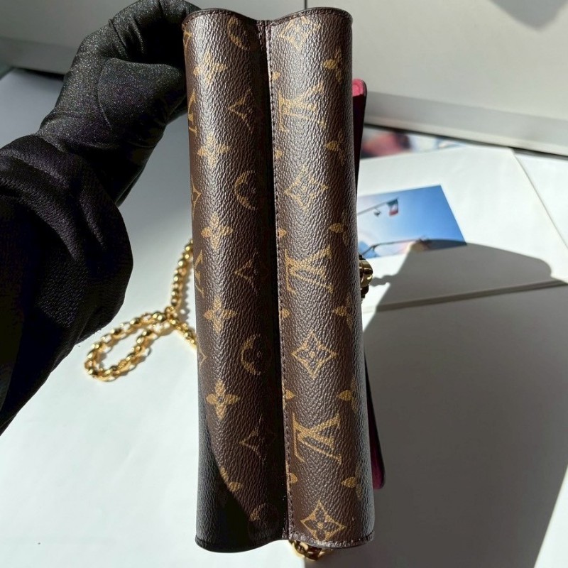 LV M41732 原花拼酒紅皮革金鍊口蓋包-6