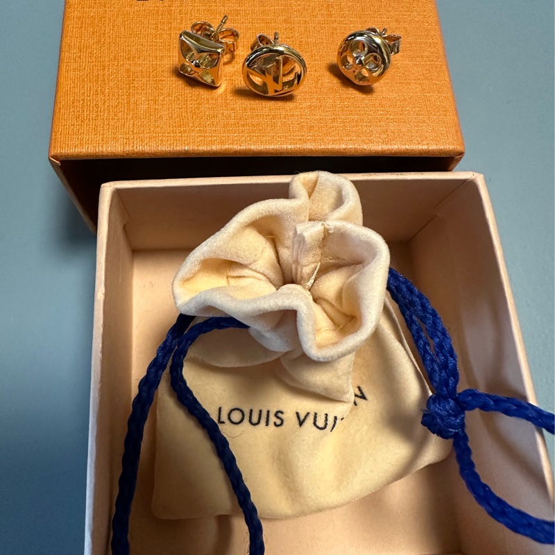 LV 三件組耳環-4