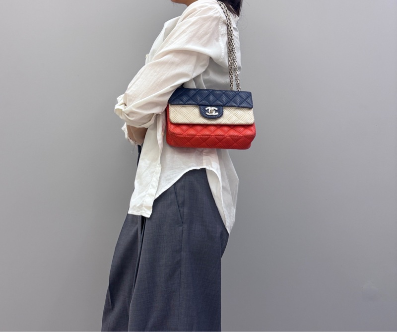 Chanel CF法國特別版 Perforated 羊皮-3