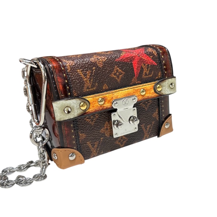 LV M63779 Monogram Essential-11