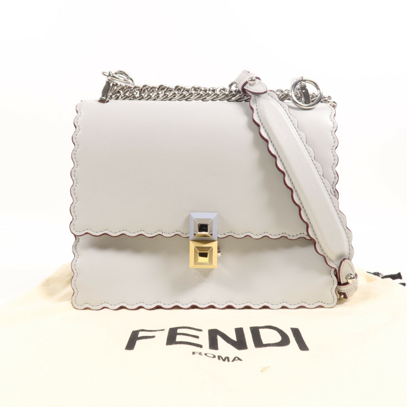 FENDI 牛皮皮革Kan I銀扣肩背袋-8