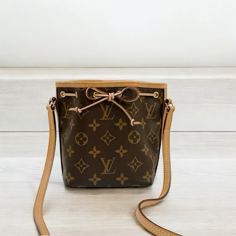 莉亞精品♡ LV Nano noe小水桶 二手美包
