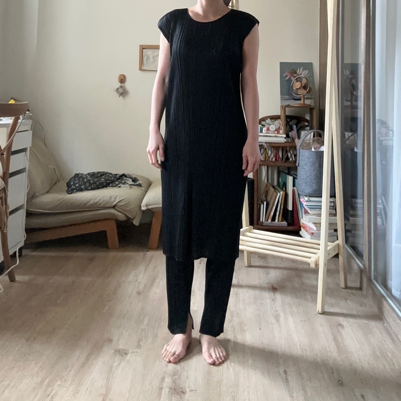 三宅一生ISSEY MIYAKE PLEATS PLEASE 經典百搭洋裝/中長洋裝/長版上衣-2