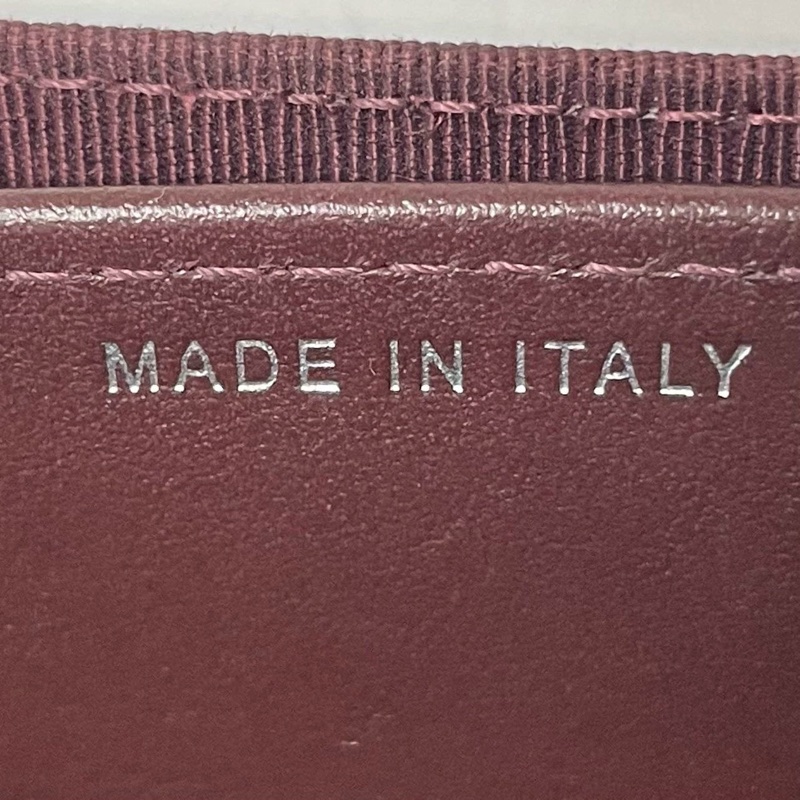 Chanel經典黑色牛皮Caviar銀鍊WOC-7