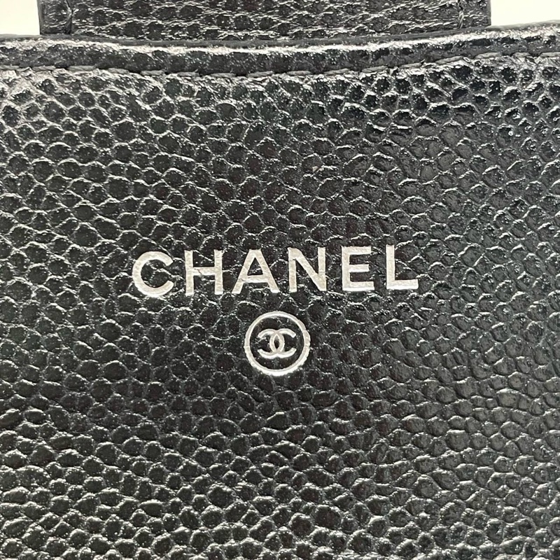 Chanel經典黑色牛皮Caviar銀鍊WOC-9