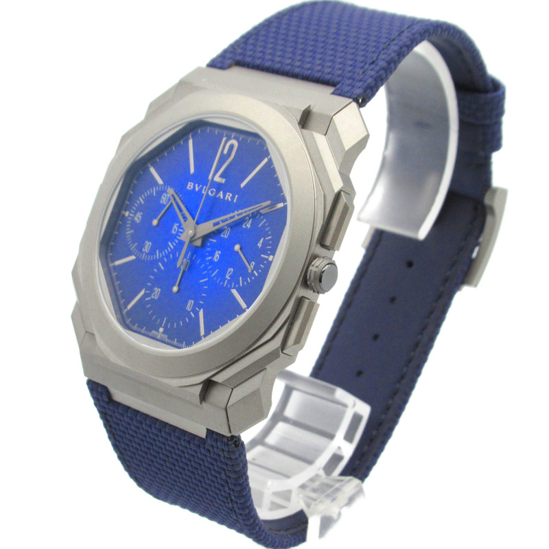 Bvlgari Octo Finissimo 計時碼錶 GMT 男士手錶，鈦金屬和皮革錶帶，藍色，103889-1