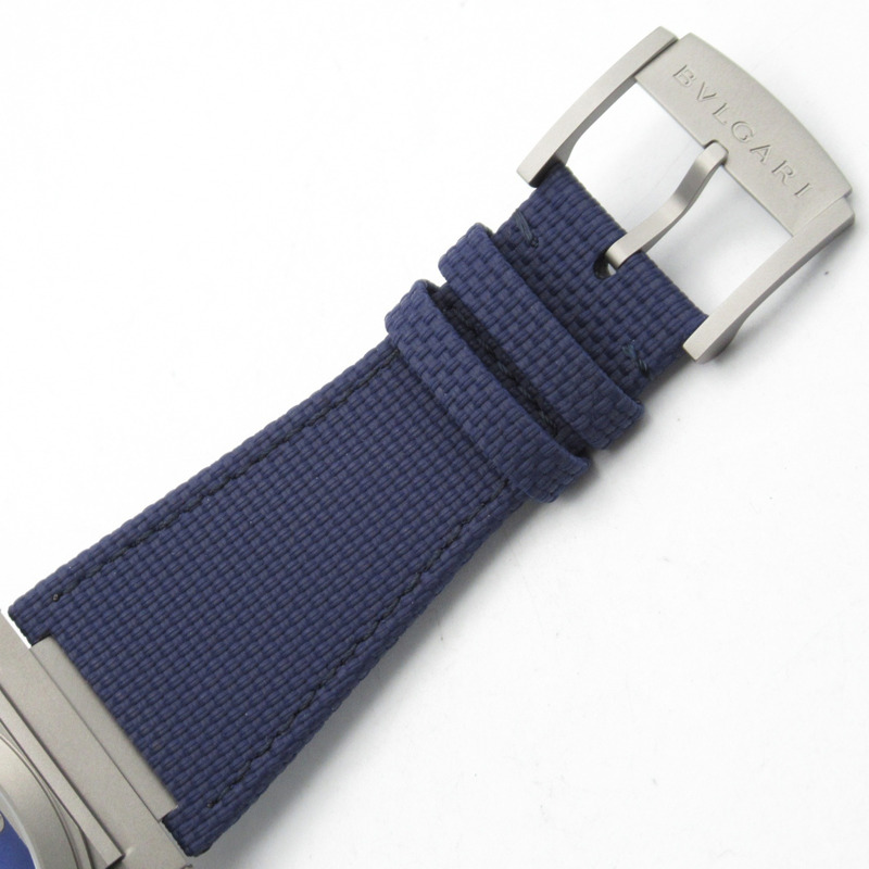 Bvlgari Octo Finissimo 計時碼錶 GMT 男士手錶，鈦金屬和皮革錶帶，藍色，103889-15