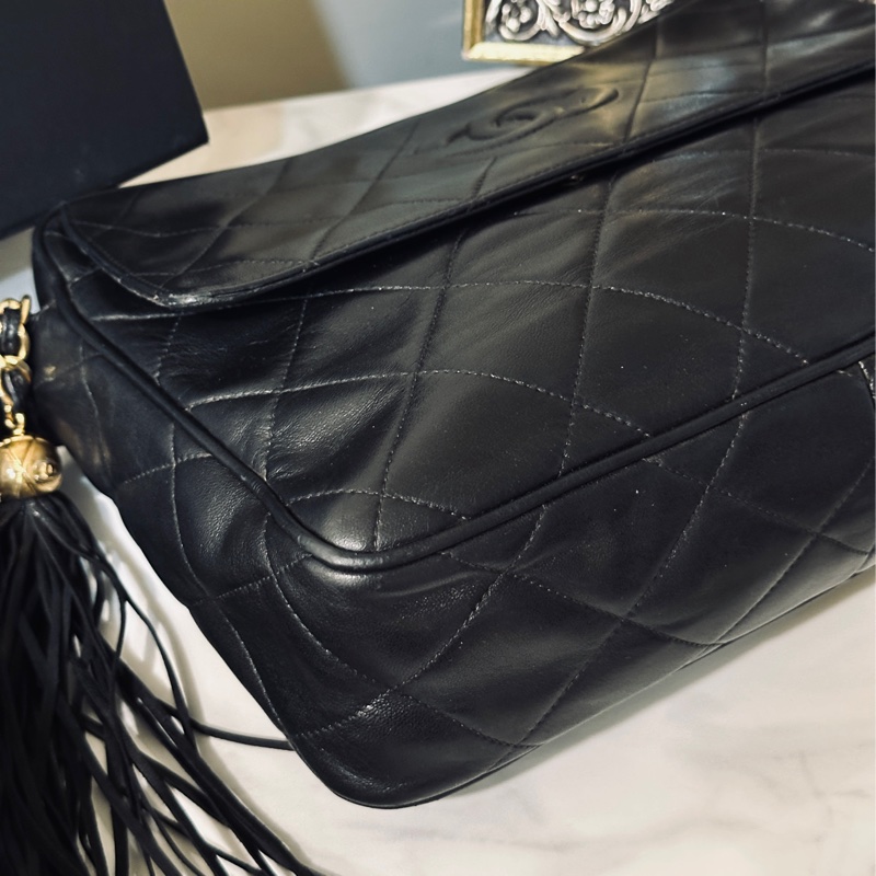 #好成色 #絕版收藏 #男女同款 香奈兒黑武士斜挎郵差包🔥-3