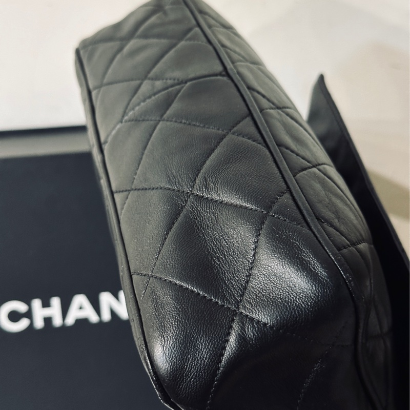 #好成色 #絕版收藏 #男女同款 香奈兒黑武士斜挎郵差包🔥-8