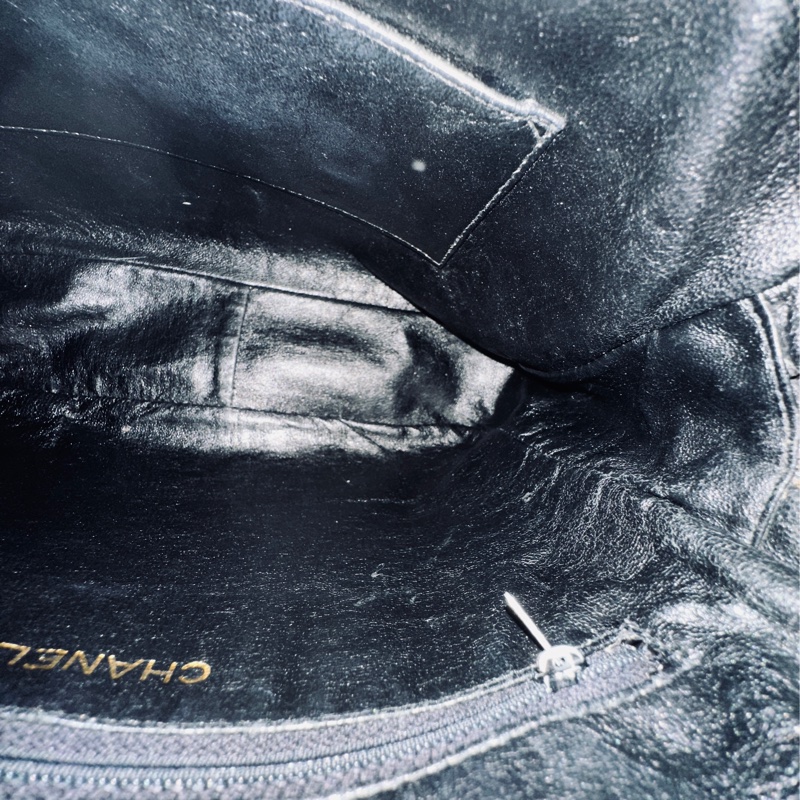 #好成色 #絕版收藏 #男女同款 香奈兒黑武士斜挎郵差包🔥-21