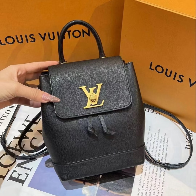 🈶購證 #99新全網最低 #九萬入手 Lv lockme黑金荔枝皮雙肩背包-4