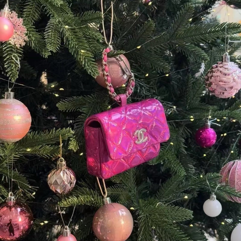 Chanel / 香奈兒  鐳射 芭比粉 掛包 卡包 耳機包 零錢包-3