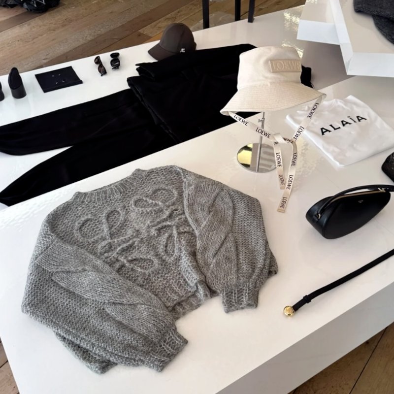 🎉新品好折扣✨Loewe Anagram 馬海毛毛衣 灰色 S/M/L-3