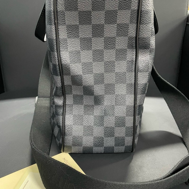 路易威登/LV 黑色棋盤格手提包肩背包  37*36*12cm N51192-3