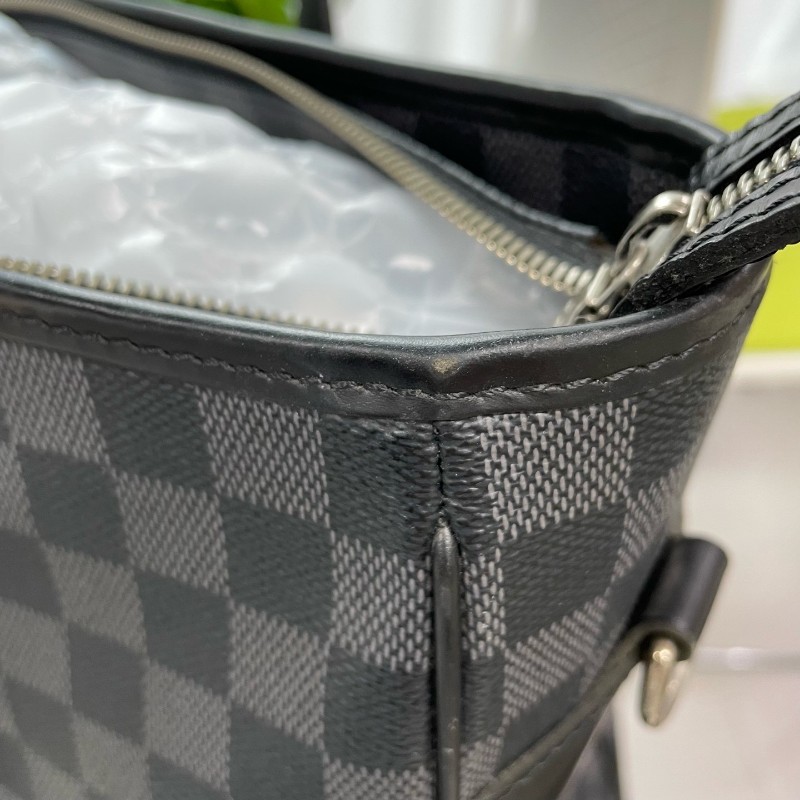 路易威登/LV 黑色棋盤格手提包肩背包  37*36*12cm N51192-17
