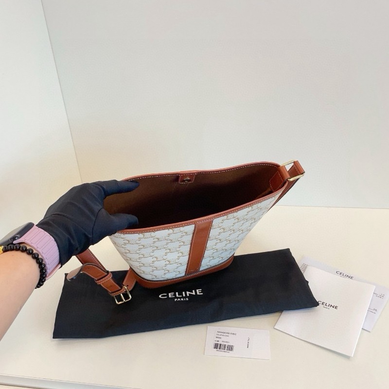 Celine 凱旋門白色老花水桶包 肩背包 斜背包 🈶購鉦-6
