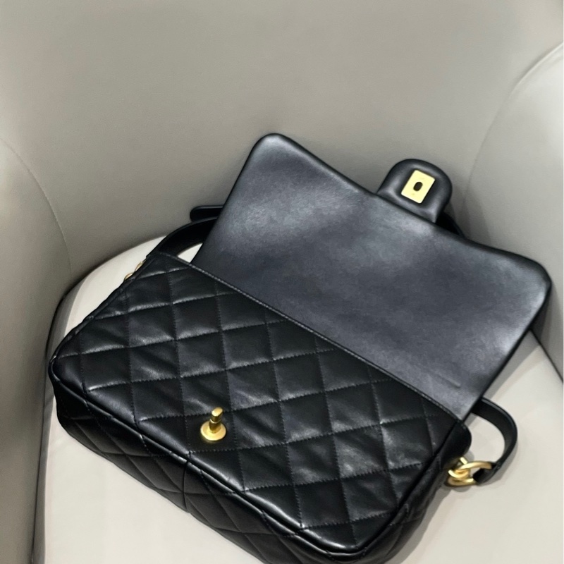 CHANEL 全新25C翻蓋羊皮CF肩背包 🖤 25年1月購入 可以送禮-4