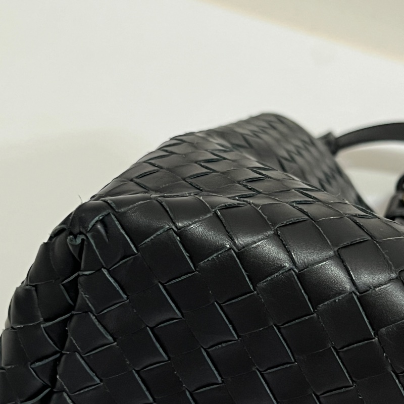 Bottega veneta Roma 羅馬包 五金全黑款式-18
