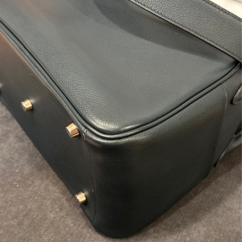 #好成色 #配件齊全 #Evercolor皮 愛馬仕Lindy26深藍🈶訂製內膽 全網最甜Lindy黃金尺寸-13