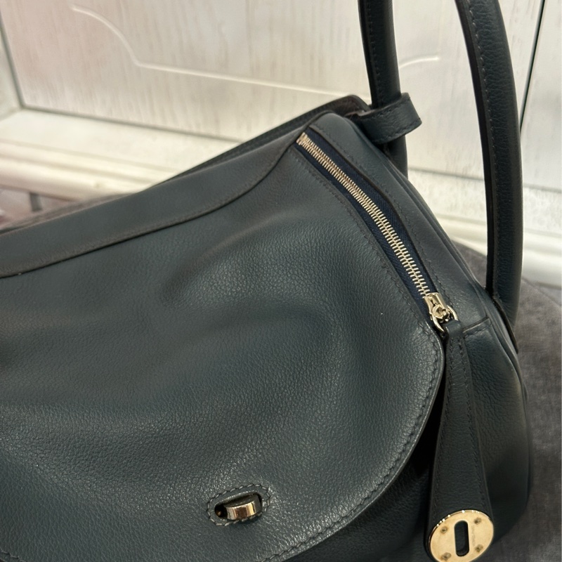 #好成色 #配件齊全 #Evercolor皮 愛馬仕Lindy26深藍🈶訂製內膽 全網最甜Lindy黃金尺寸-24