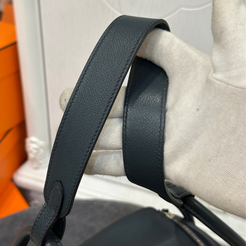 #好成色 #配件齊全 #Evercolor皮 愛馬仕Lindy26深藍🈶訂製內膽 全網最甜Lindy黃金尺寸-26