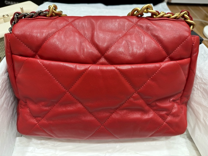 Chanel 19/ 30cm 中號口蓋包-1