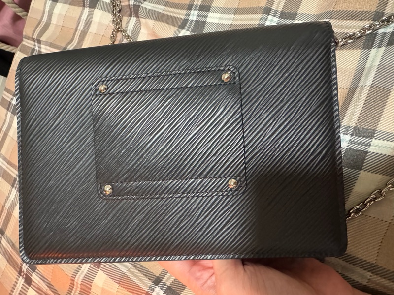自售Louis Vuitton LV TWIST WOC 黑EPI WOC 水波紋-4
