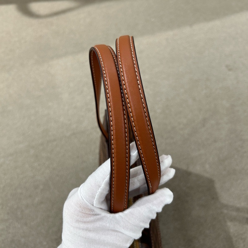 Celine 中古 棕花托特 尺寸約25*23。-6