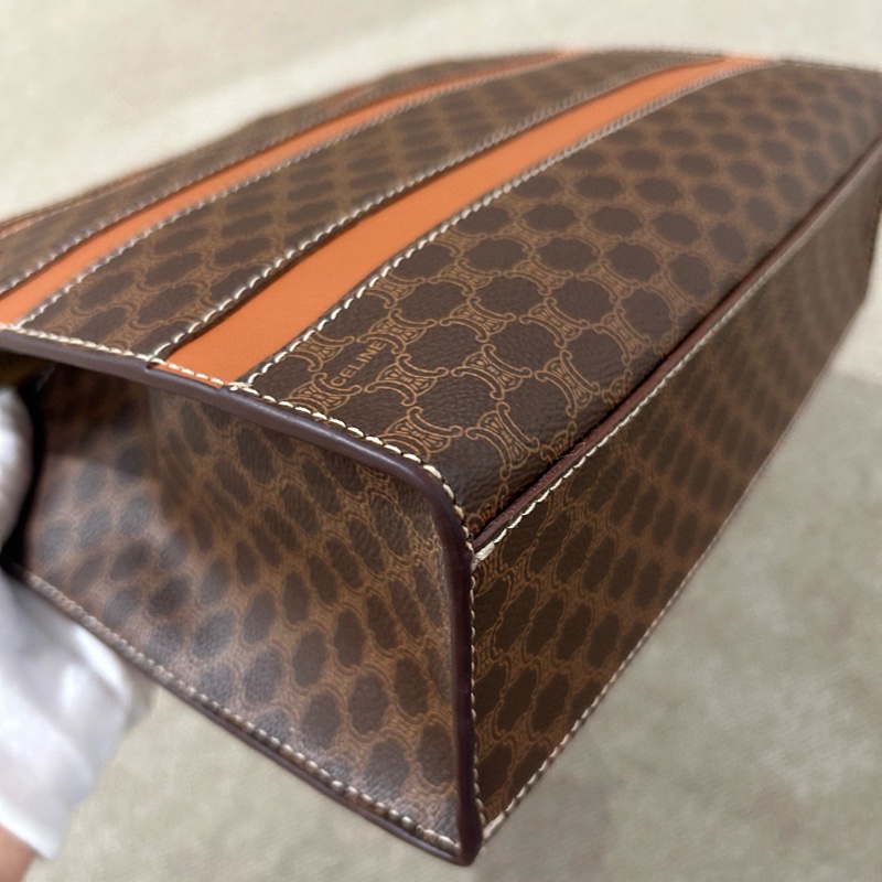 Celine 中古 棕花托特 尺寸約25*23。-10