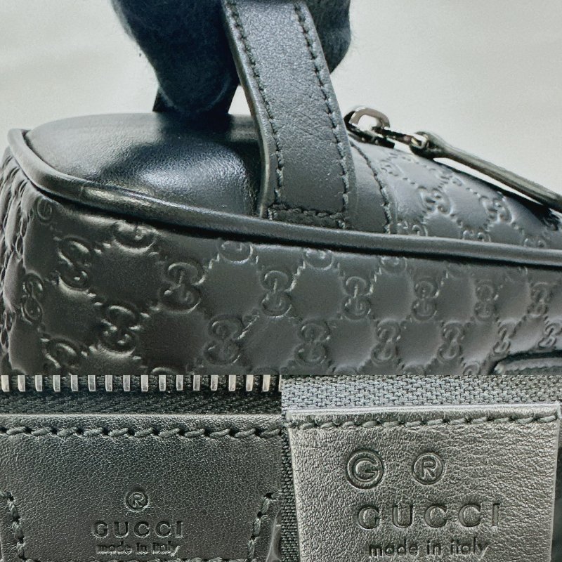 GUCCI Guccissima皮革壓紋手拿包-6