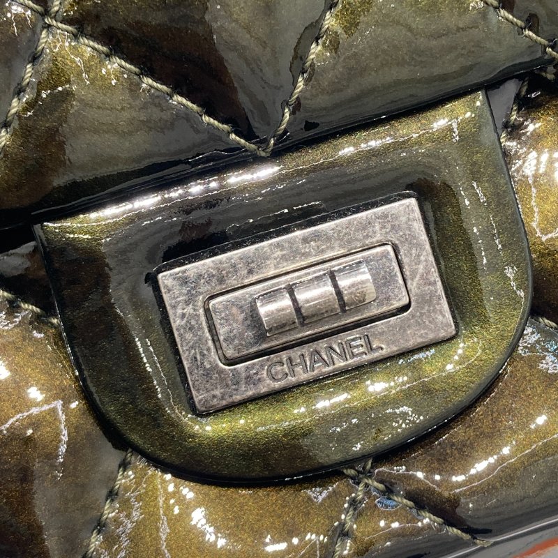CHANEL 香奈兒 CHANEL 2.55 漆皮 肩背包 墨綠色-16