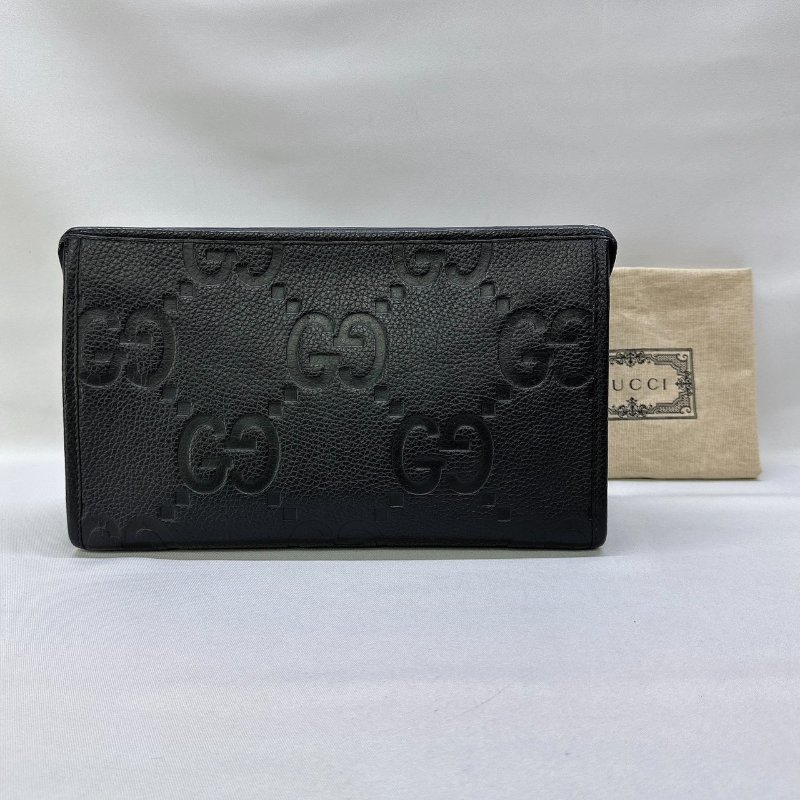 GUCCI JUMBO雙G壓印拉鍊手拿包-1