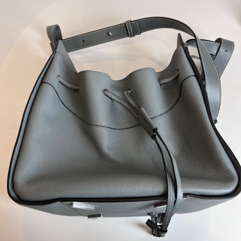 LOEWE 灰HAMMOCK 中號包-2