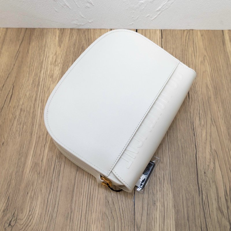 Dior Bobby 中22 白色皮革C-6