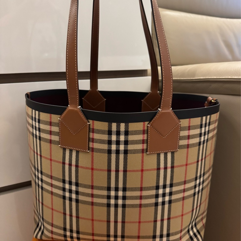 BURBERRY Large London Tote Bag 返工袋 / 媽媽袋-0