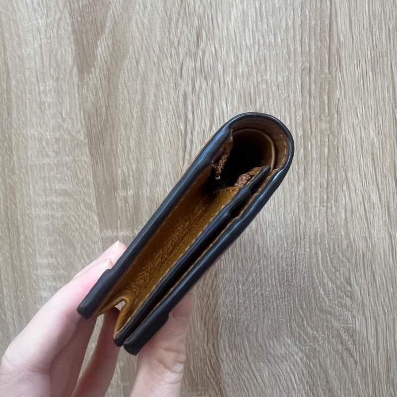 Gucci 咖PVC米奇拼牛皮金釦mini短夾-3