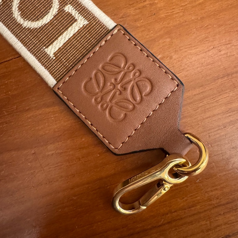 Loewe棕色白logo寬背帶-8