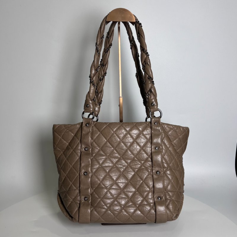 CHANEL 銀扣麻花粗鏈條手提單肩包奶茶-1