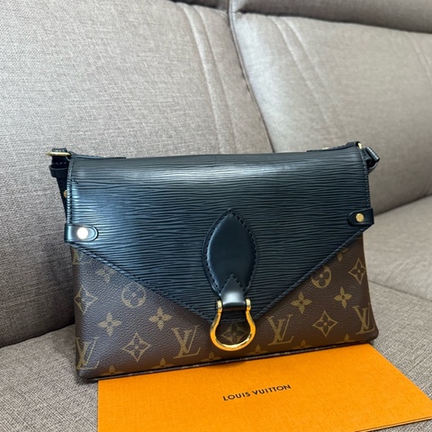 LOUIS VUITTON Monogram/Epi Saint Michel金扣肩背袋M44030