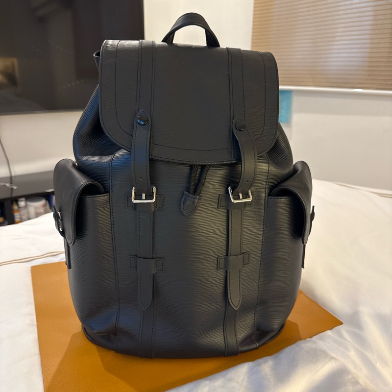 Lv 水波紋黑色男生後背包-0