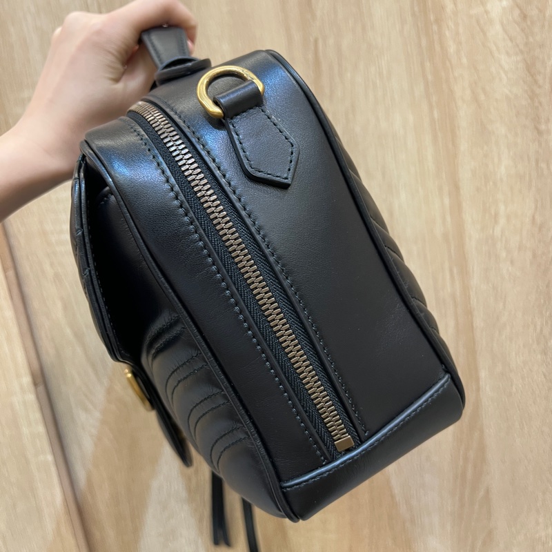 Gucci 黑牛皮Marmont 霧金釦手提斜背包-2
