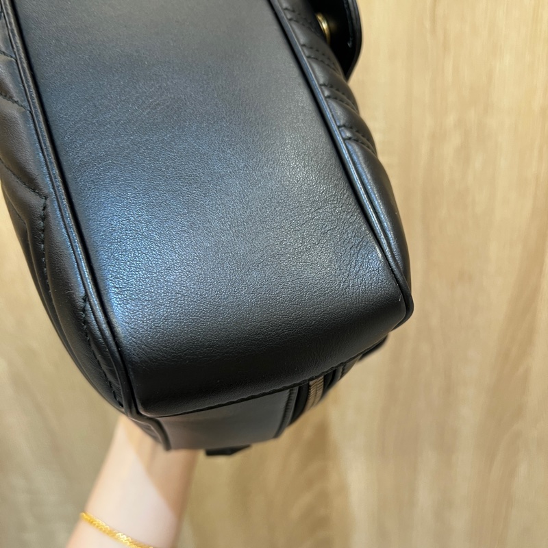 Gucci 黑牛皮Marmont 霧金釦手提斜背包-7
