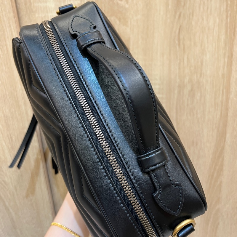 Gucci 黑牛皮Marmont 霧金釦手提斜背包-9