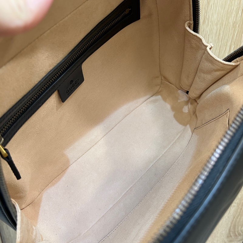 Gucci 黑牛皮Marmont 霧金釦手提斜背包-10